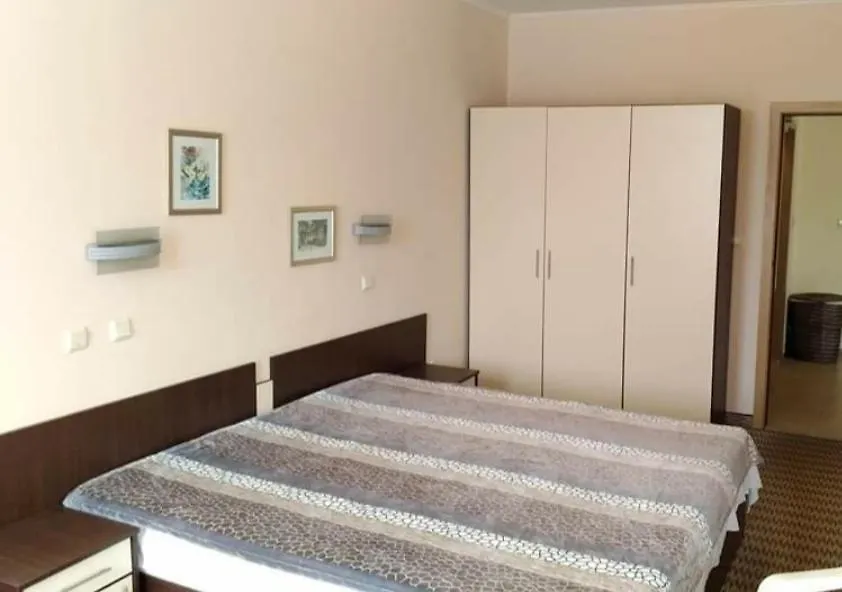 Апартаменты В Никеа Парк Golden Sands